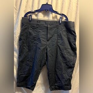 Lee Relaxed Fit shorts size 18W